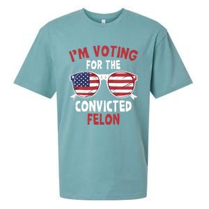 Funny Pro Trump 2024 Gift IM Voting For The Convicted Felon Sueded Cloud Jersey T-Shirt