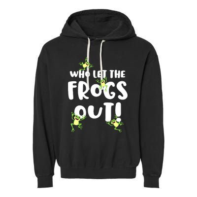 Funny Passover Who Let The Frogs Out Jewish Seder Fami Garment-Dyed Fleece Hoodie