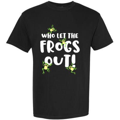 Funny Passover Who Let The Frogs Out Jewish Seder Fami Garment-Dyed Heavyweight T-Shirt