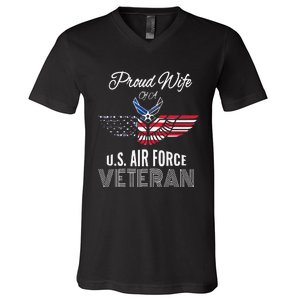 Funny Proud Wife Of Usair Force Veteran Patriotic Military Spouse V-Neck T-Shirt