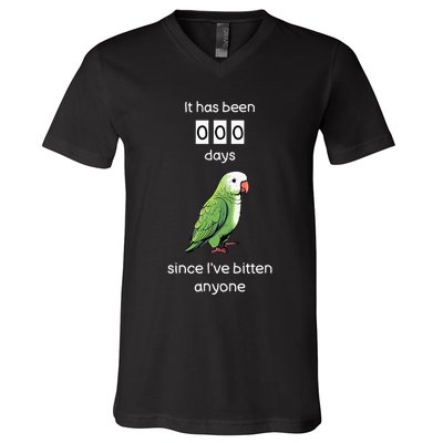 Funny Quaker Biting Quaker Parrot Joke Monk Parrot V-Neck T-Shirt