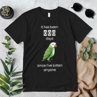 Funny Quaker Biting Quaker Parrot Joke Monk Parrot Premium T-Shirt