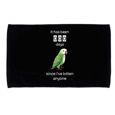 Funny Quaker Biting Quaker Parrot Joke Monk Parrot Microfiber Hand Towel