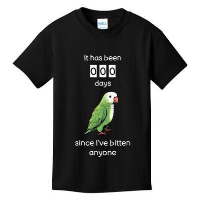 Funny Quaker Biting Quaker Parrot Joke Monk Parrot Kids T-Shirt