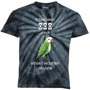 Funny Quaker Biting Quaker Parrot Joke Monk Parrot Kids Tie-Dye T-Shirt