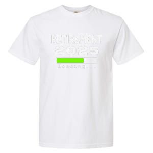 Funny Retirement 2025 Loading Retired Countdown Garment-Dyed Heavyweight T-Shirt