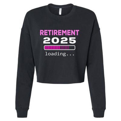 Funny Retirement 2025 Loading Retired Countdown Cropped Pullover Crew