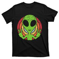 Funny Retro 80S Style Vintage Ufo Lover Alien Space T-Shirt