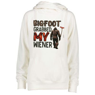 Funny Retro Bigfoot Bigfoot Grabbed My Wiener Womens Funnel Neck Pullover Hood