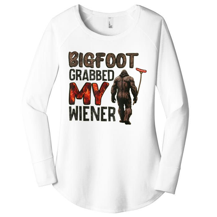 Funny Retro Bigfoot Bigfoot Grabbed My Wiener Women's Perfect Tri Tunic Long Sleeve Shirt