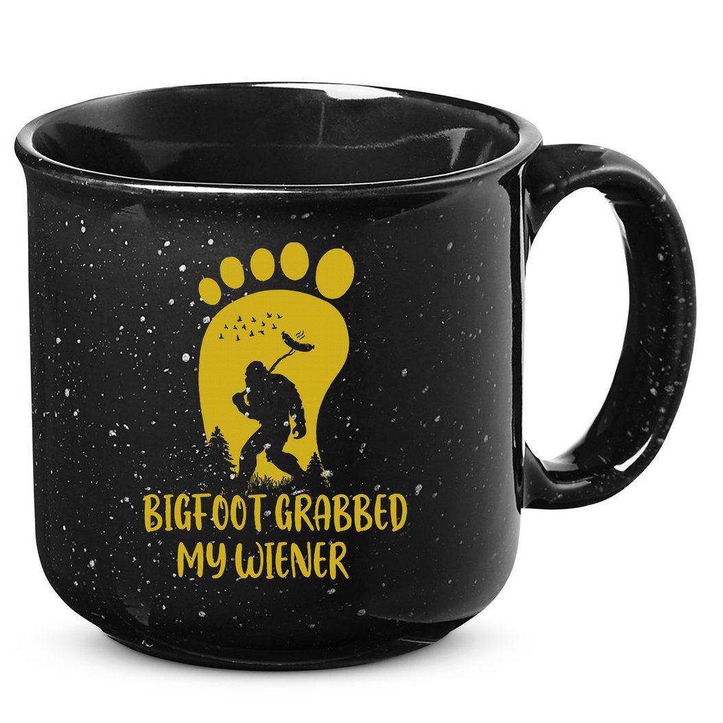 Funny Retro Bigfoot Bigfoot Grabbed My Wiener Design 15oz Campfire Ceramic Mug