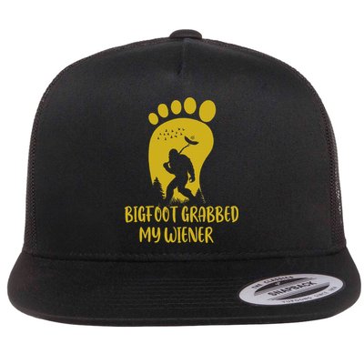Funny Retro Bigfoot Bigfoot Grabbed My Wiener Design Flat Bill Trucker Hat