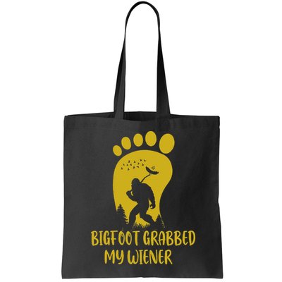 Funny Retro Bigfoot Bigfoot Grabbed My Wiener Design Bag