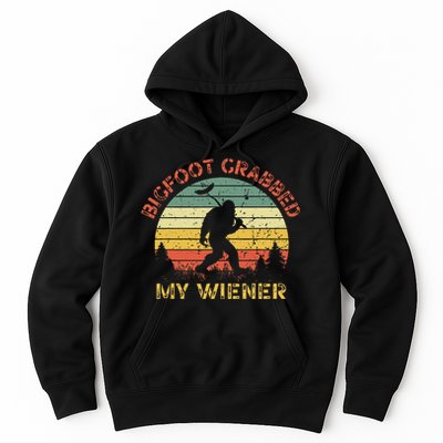 Funny Retro Bigfoot Bigfoot Grabbed My Wiener Hoodie