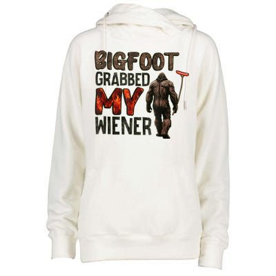 Funny Retro Bigfoot Bigfoot Grabbed My Wiener Design Womens Funnel Neck Pullover Hood
