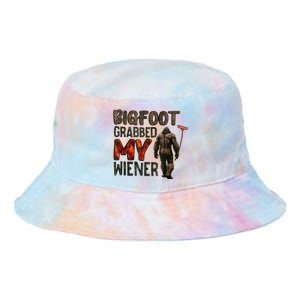 Funny Retro Bigfoot Bigfoot Grabbed My Wiener Design Tie Dye Newport Bucket Hat