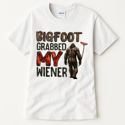 Funny Retro Bigfoot Bigfoot Grabbed My Wiener Design Tall T-Shirt