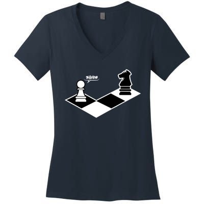 Funny Retro Chess Gift Chess-Player Women's V-Neck T-Shirt