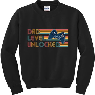Funny Retro Dad Level Unlocked Gamer Kids Sweatshirt