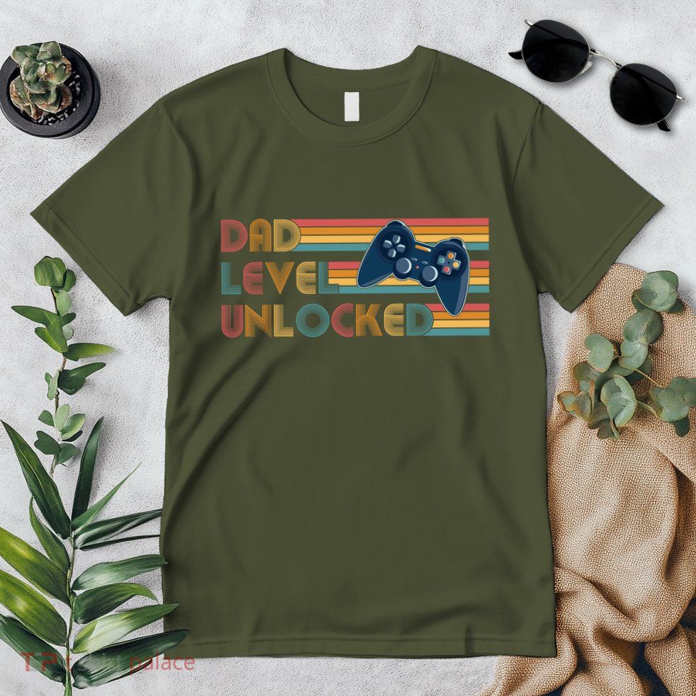 Funny Retro Dad Level Unlocked Gamer Premium T-Shirt