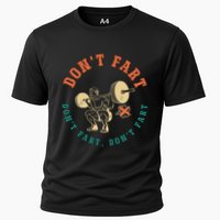 Funny Retro DonT Fart DonT Fart Powerlifting Weightlifting Gift Performance Shirt