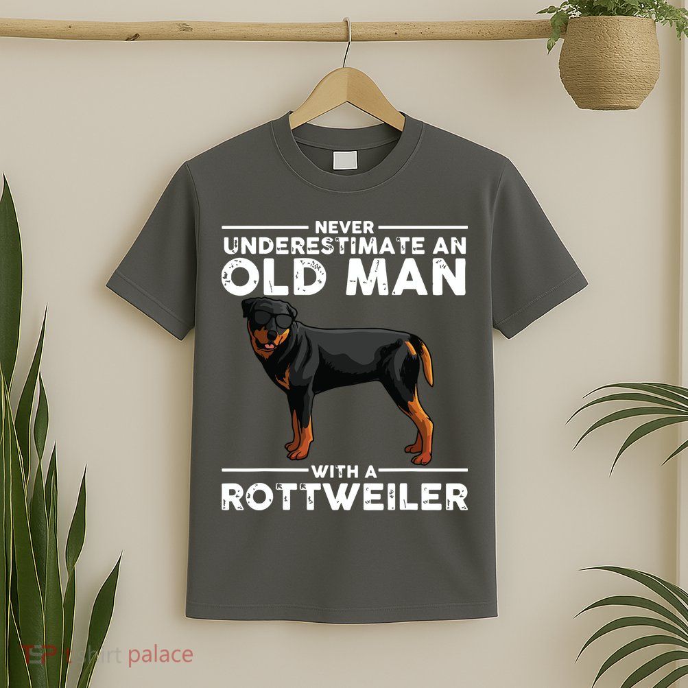Funny Rottweiler Designs For Men Dad Grandpa Rottie Lovers T-Shirt