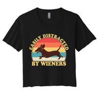 Funny Retro Easily Distracted By Wieners Dachshund fan Crop Top