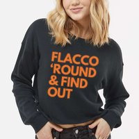 Flacco Round & Find Out Cropped Pullover Crew