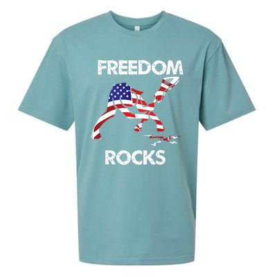 Freedom Rocks For Patriots And Music Lovers Cool Gift Sueded Cloud Jersey T-Shirt