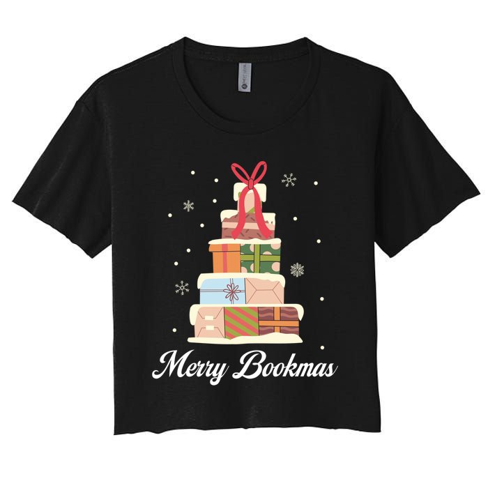 Funny Reading Lover Christmas Merry Bookmas Books Pine Tree Women's Crop Top Tee