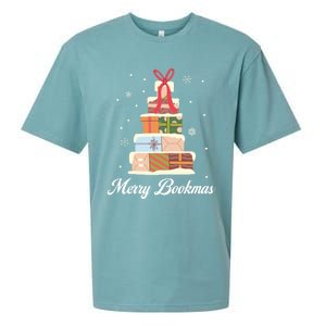 Funny Reading Lover Christmas Merry Bookmas Books Pine Tree Sueded Cloud Jersey T-Shirt