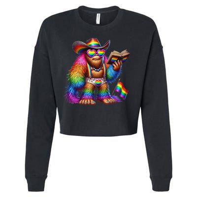 Funny Rainbow Pride Bigfoot Reading Book With Heart Glasses Cropped Pullover Crew