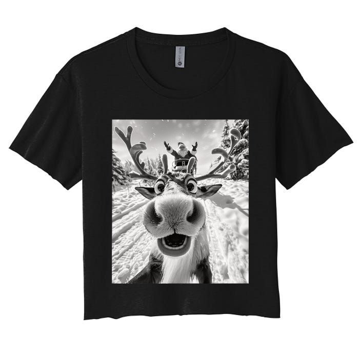 Funny Reindeer Selfie Christmas Women's Crop Top Tee