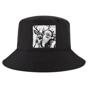 Funny Reindeer Selfie Christmas Santa Claus Xmas Cute Santa Cool Comfort Performance Bucket Hat