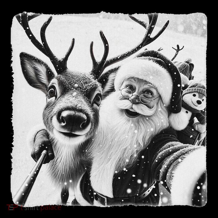 Funny Reindeer Selfie Christmas Santa Claus Xmas Cute Santa Tall T-Shirt