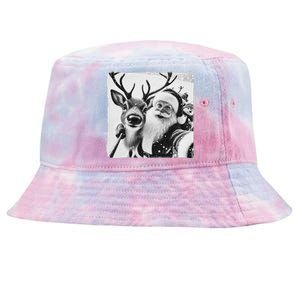 Funny Reindeer Selfie Christmas Santa Claus Xmas Cute Santa Tie-Dyed Bucket Hat