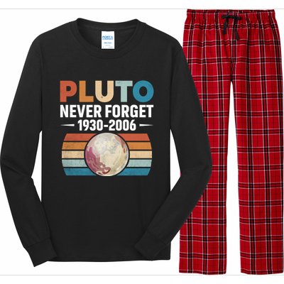 Funny Retro Space Science Never Forget Pluto Gift Long Sleeve Pajama Set