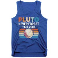 Funny Retro Space Science Never Forget Pluto Gift Tank Top