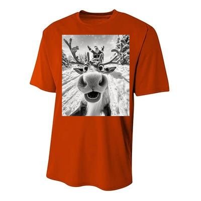 Funny Reindeer Selfie Christmas Reindeer Selfie Funny Christmas Gift Santa Claus Performance Sprint T-Shirt