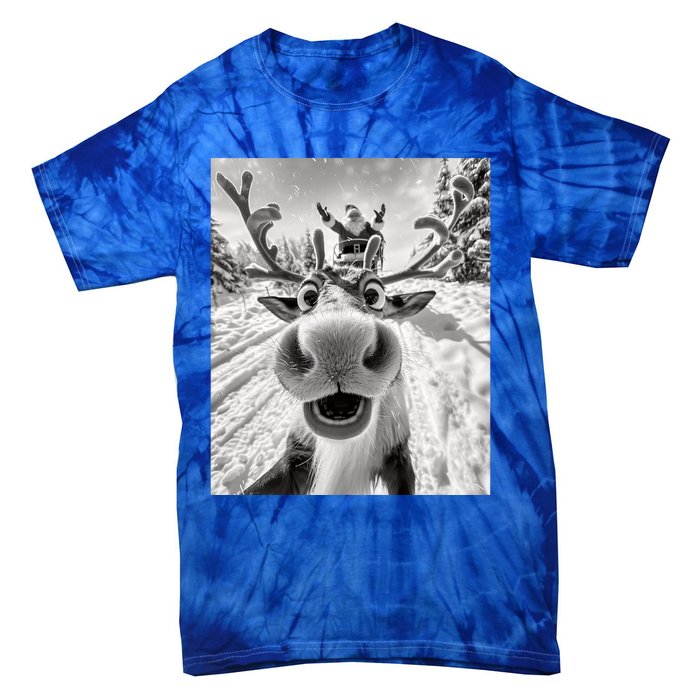 Funny Reindeer Selfie Christmas Reindeer Selfie Funny Christmas Gift Santa Claus Tie-Dye T-Shirt