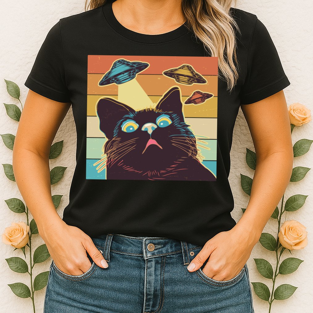 Funny Retro Vintage UFO Cat Womens T-Shirt