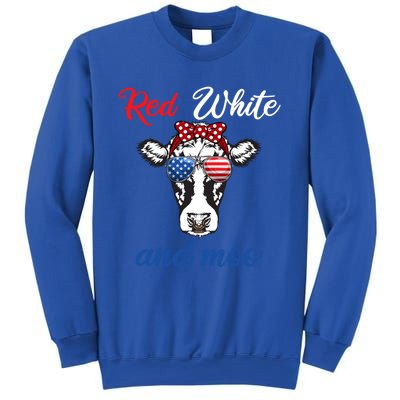 Funny Red White And Moo 4th Of July Usa Patriotic Cow Gift Sweatshirt