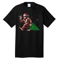 Funny Santa Bigfoot Christmas Tree Xmas Lights Sasquatch Tall T-Shirt