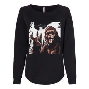 Funny Sasquatch Bigfoot Rock On Selfie With Ufo Alien Womens California Wash Sweatshirt