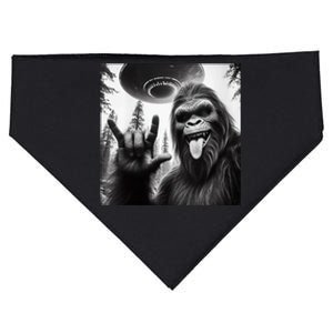 Funny Sasquatch Bigfoot Rock On Selfie With Ufo Alien USA-Made Doggie Bandana