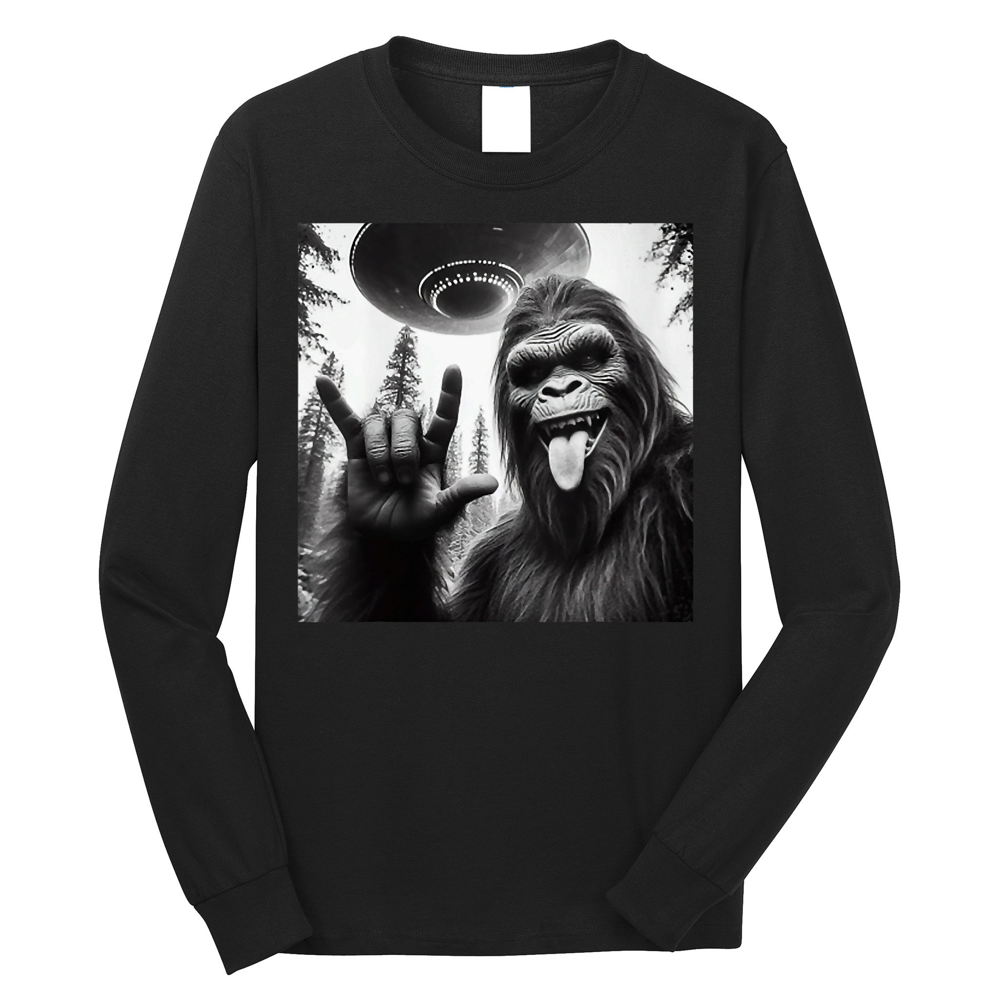 Funny Sasquatch Bigfoot Rock On Selfie With Ufo Alien Long Sleeve Shirt
