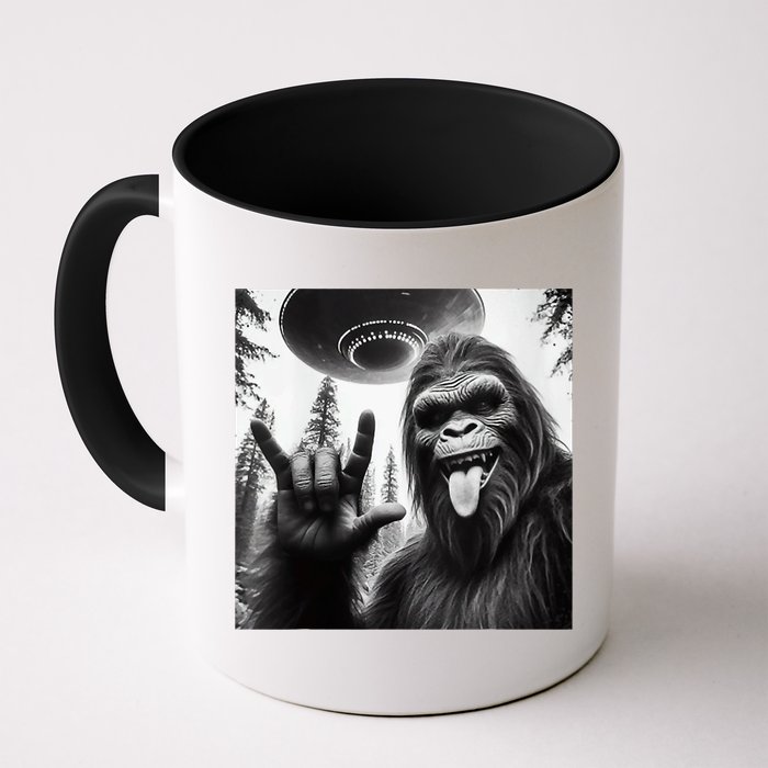 Funny Sasquatch Bigfoot Rock On Selfie With Ufo Alien Mug