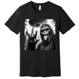 Funny Sasquatch Bigfoot Rock On Selfie With Ufo Alien Premium T-Shirt