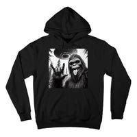 Funny Sasquatch Bigfoot Rock On Selfie With Ufo Alien Tall Hoodie