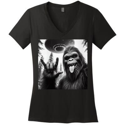 Funny Sasquatch Bigfoot Rock On Selfie With Ufo Alien Women's V-Neck T-Shirt